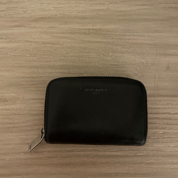 Saint Laurent Small Zippy Wallet - Picture 9 of 10